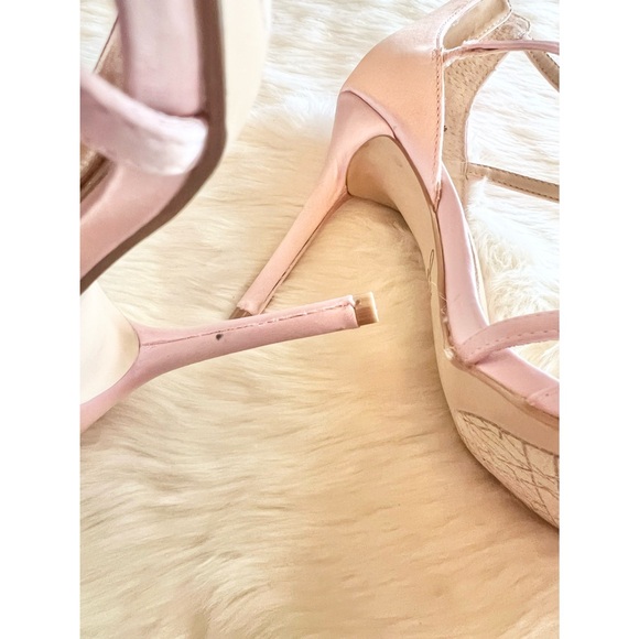 Badgley Mischka Hazel Heels - Picture 7 of 14